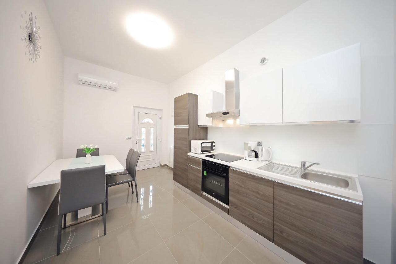 Apartmani Rudi Vir Esterno foto