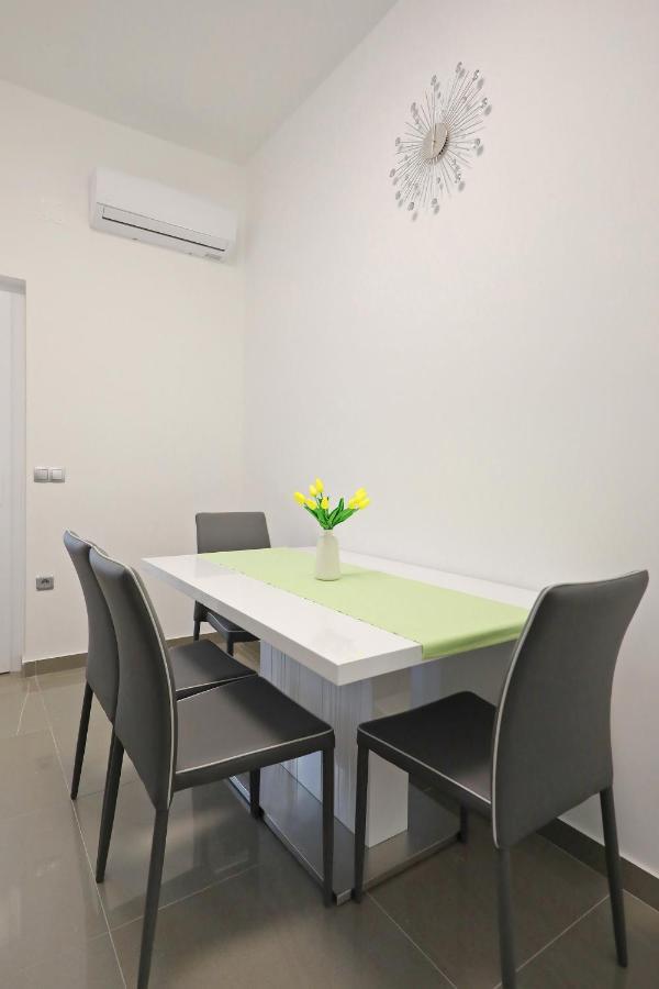 Apartmani Rudi Vir Esterno foto