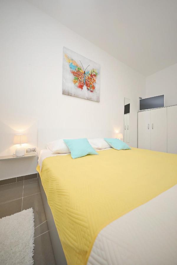 Apartmani Rudi Vir Esterno foto